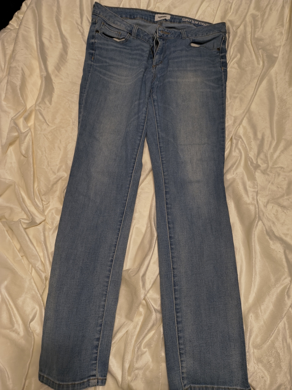 Sonoma Women's Straight Leg Cut Jeans in Light Blue Wash